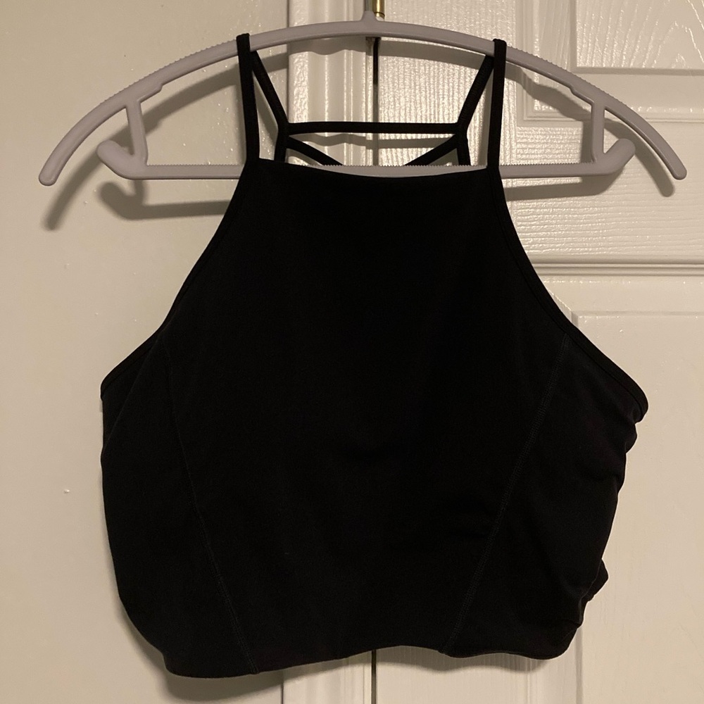 Buffbunny Ivy Crop in Onyx Black